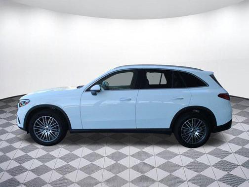 2026 Mercedes-Benz GLC 300 4MATIC