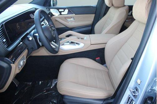 2026 Mercedes-Benz GLS 450 4MATIC