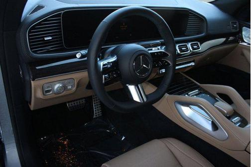 2026 Mercedes-Benz GLS 450 4MATIC