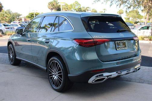 2025 Mercedes-Benz GLC 300 Base