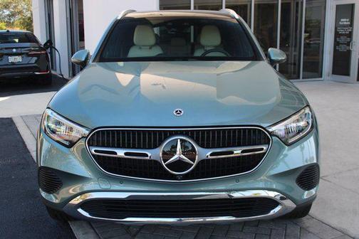 2025 Mercedes-Benz GLC 300 Base