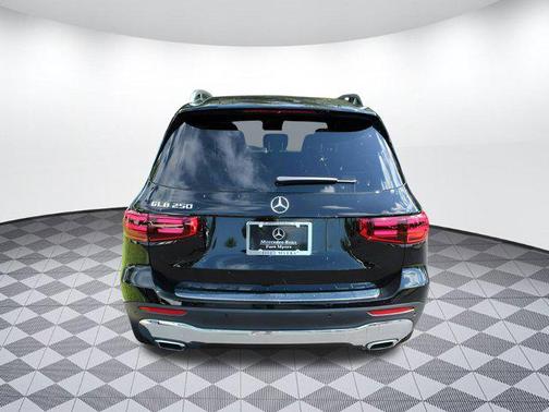 2025 Mercedes-Benz GLB 250 Base