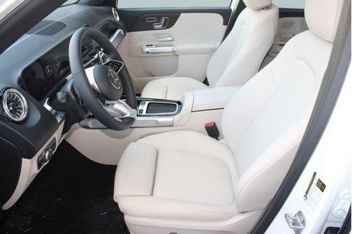 2025 Mercedes-Benz GLB 250 Base