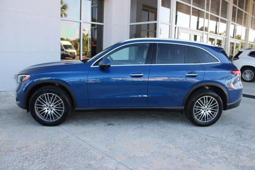 2026 Mercedes-Benz GLC 300 Base