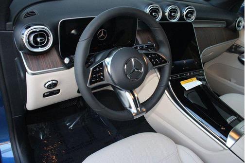 2026 Mercedes-Benz GLC 300 Base