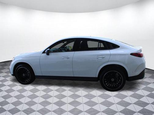 2025 Mercedes-Benz GLC 300 4MATIC Coupe