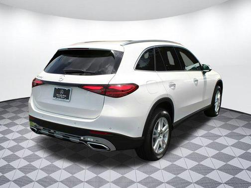 2025 Mercedes-Benz GLC 300 Base
