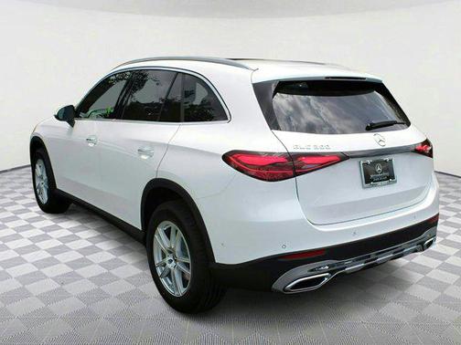 2025 Mercedes-Benz GLC 300 Base