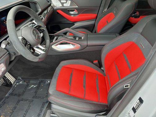 MANUFAKTUR Alpine Grey 2026 Mercedes-Benz AMG GLE 53 4MATIC+ Coupe