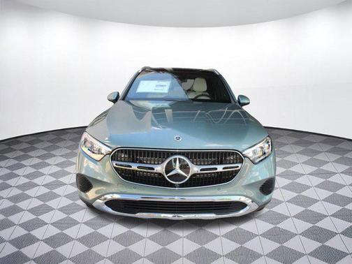 2026 Mercedes-Benz GLC 300 4MATIC
