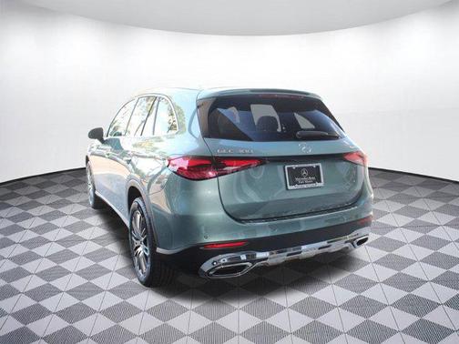 2026 Mercedes-Benz GLC 300 4MATIC