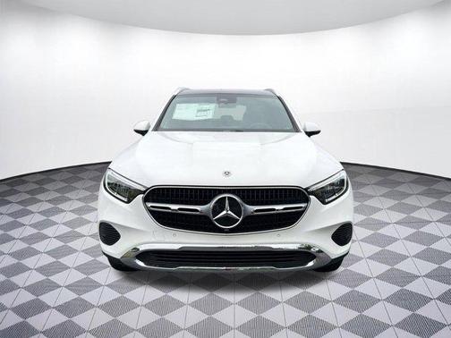 Polar White 2026 Mercedes-Benz GLC 300 Base