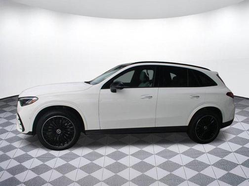 2026 Mercedes-Benz GLC 300 Base