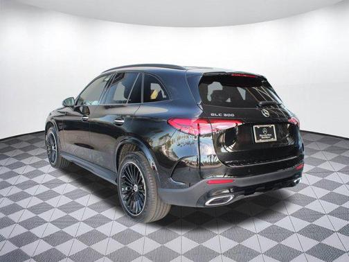 2026 Mercedes-Benz GLC 300 Base