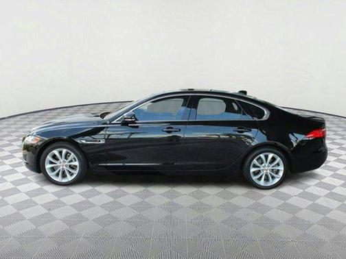 2018 Jaguar XF 25t Premium