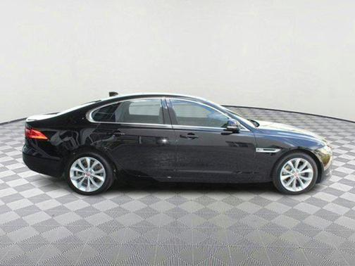 2018 Jaguar XF 25t Premium