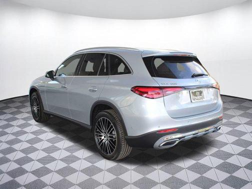 2026 Mercedes-Benz GLC 300 Base
