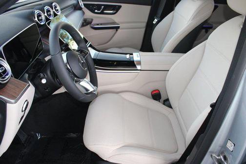 2026 Mercedes-Benz GLC 300 Base