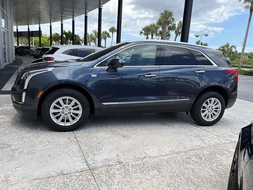 Harbor Blue Metallic 2019 Cadillac XT5 Base