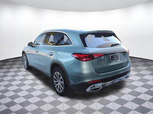 2026 Mercedes-Benz GLC 300 Base
