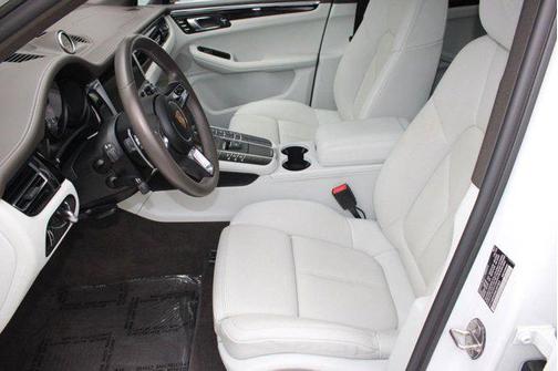 2021 Porsche Macan S