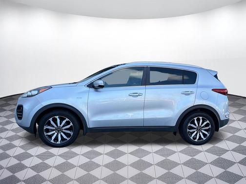 Sparkling Silver 2017 Kia Sportage EX