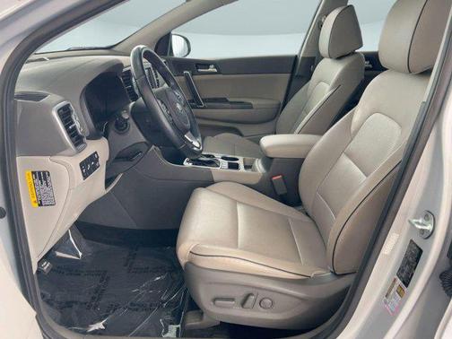 Sparkling Silver 2017 Kia Sportage EX