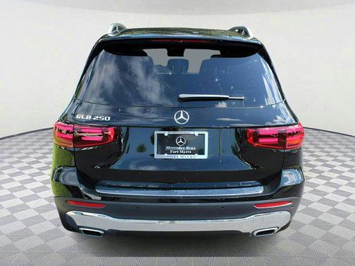 2025 Mercedes-Benz GLB 250 Base