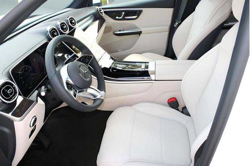 2025 Mercedes-Benz GLC 300 Base