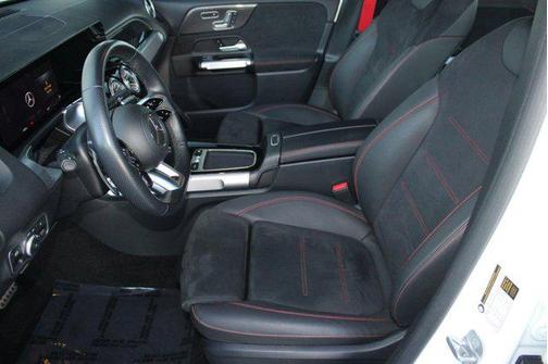 2025 Mercedes-Benz AMG GLB 35 4MATIC