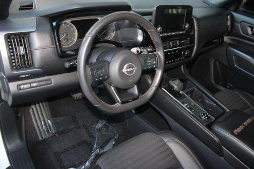 2024 Nissan Pathfinder Rock Creek 4WD