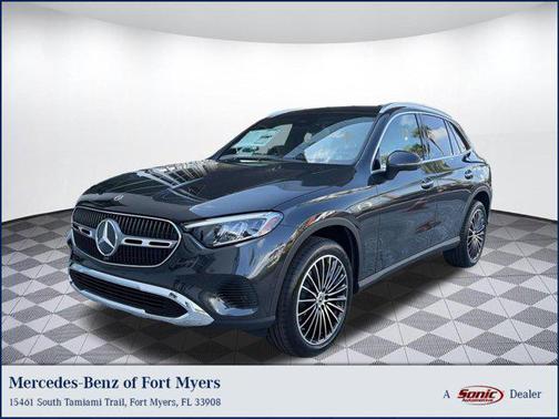 Graphite Grey Metallic 2026 Mercedes-Benz GLC 300 Base