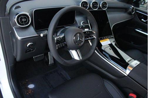 Polar White 2026 Mercedes-Benz GLC 300 4MATIC