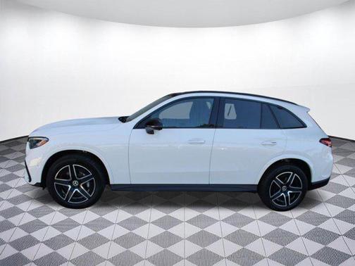 Polar White 2026 Mercedes-Benz GLC 300 4MATIC