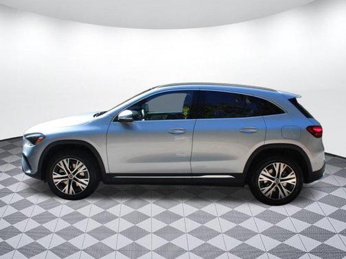 2025 Mercedes-Benz GLA 250 Base