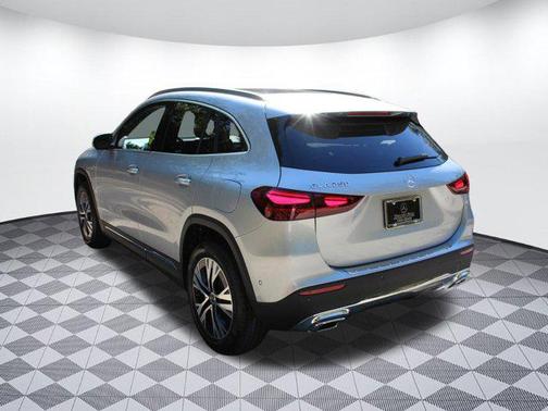 2025 Mercedes-Benz GLA 250 Base