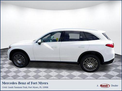 2025 Mercedes-Benz GLC 300 Base