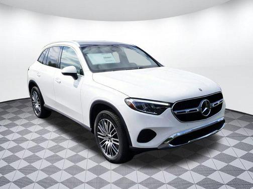 2025 Mercedes-Benz GLC 300 Base