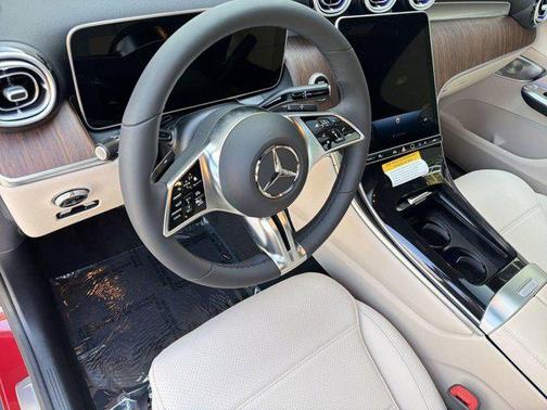 MANUFAKTUR Patagonia Red Metallic 2026 Mercedes-Benz GLC 300 4MATIC