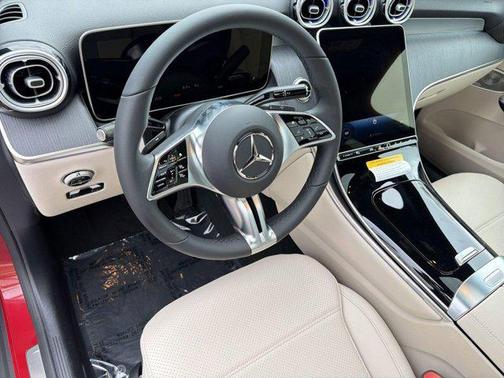 MANUFAKTUR Patagonia Red Metallic 2026 Mercedes-Benz GLC 300 Base