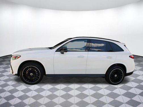 2026 Mercedes-Benz GLC 300 4MATIC