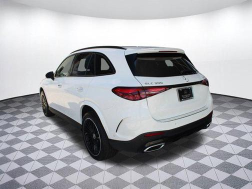 2026 Mercedes-Benz GLC 300 4MATIC