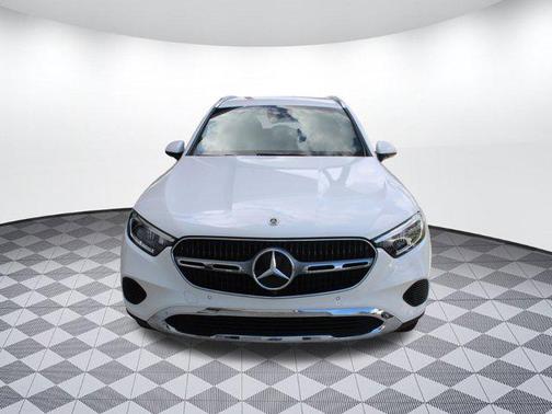 2025 Mercedes-Benz GLC 300 Base