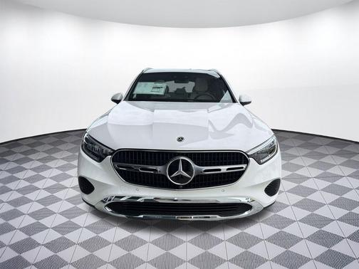 Polar White 2026 Mercedes-Benz GLC 300 Base