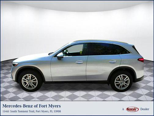 2025 Mercedes-Benz GLC 300 Base