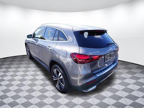 2025 Mercedes-Benz GLA 250 Base