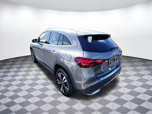 2025 Mercedes-Benz GLA 250 Base