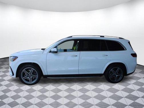 2025 Mercedes-Benz GLS 450 4MATIC