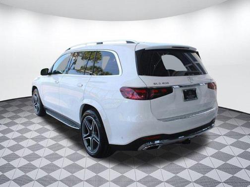 2025 Mercedes-Benz GLS 450 4MATIC