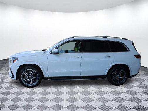 2025 Mercedes-Benz GLS 450 4MATIC